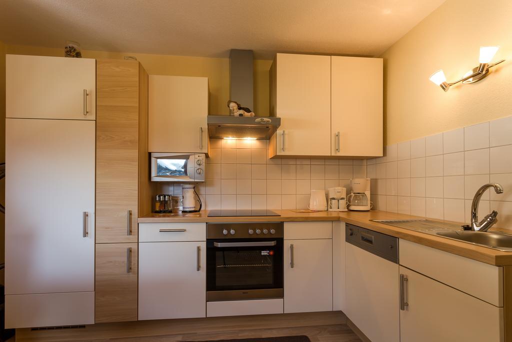 Biancas Ferienwohnung im Haus Roswitha Tumpen Exterior foto
