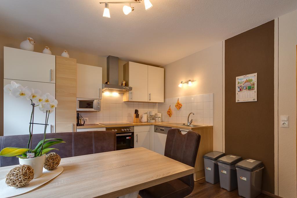 Biancas Ferienwohnung im Haus Roswitha Tumpen Exterior foto